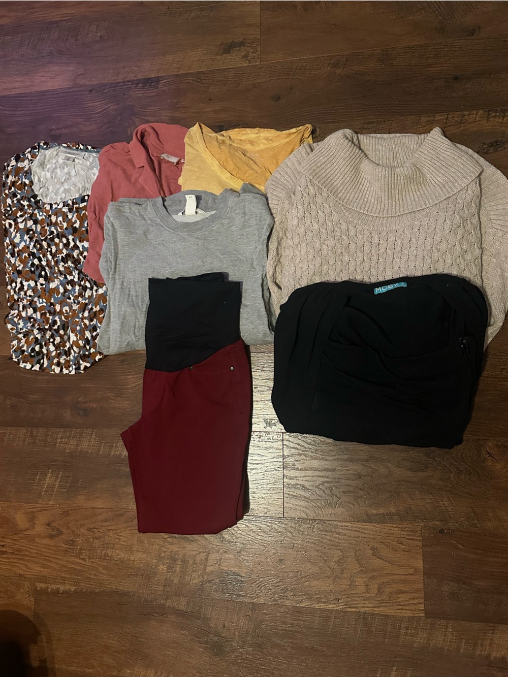 Maternity Clothing Lot Size Medium